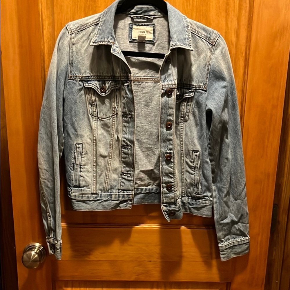 Forever 21 Blue Jean Jacket Classic Cropped Style